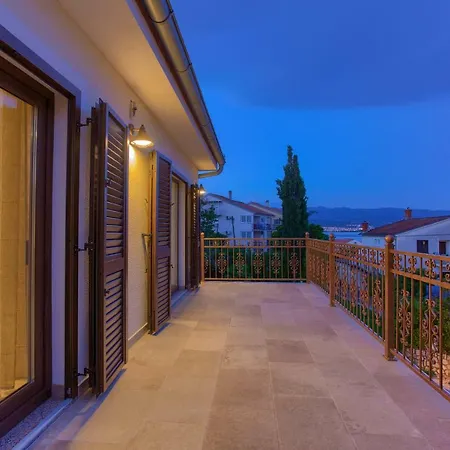 Vila Toic Čižići