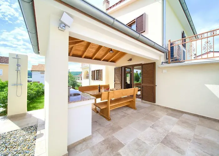 וילה Toic Čižići